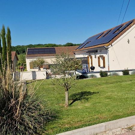 Gite De La Combe Ganat 3 Etoiles Sanvignes-les-Mines Exteriör bild