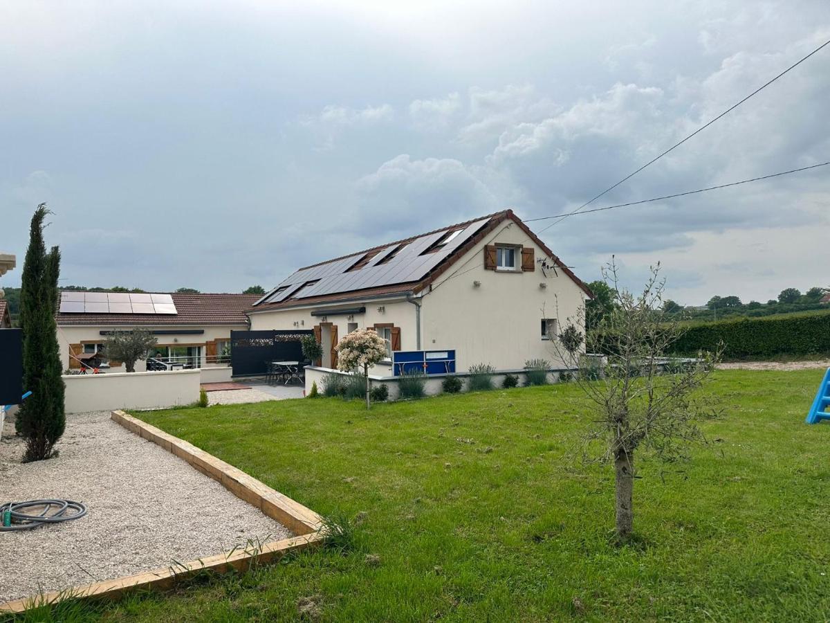 Gite De La Combe Ganat 3 Etoiles Sanvignes-les-Mines Exteriör bild