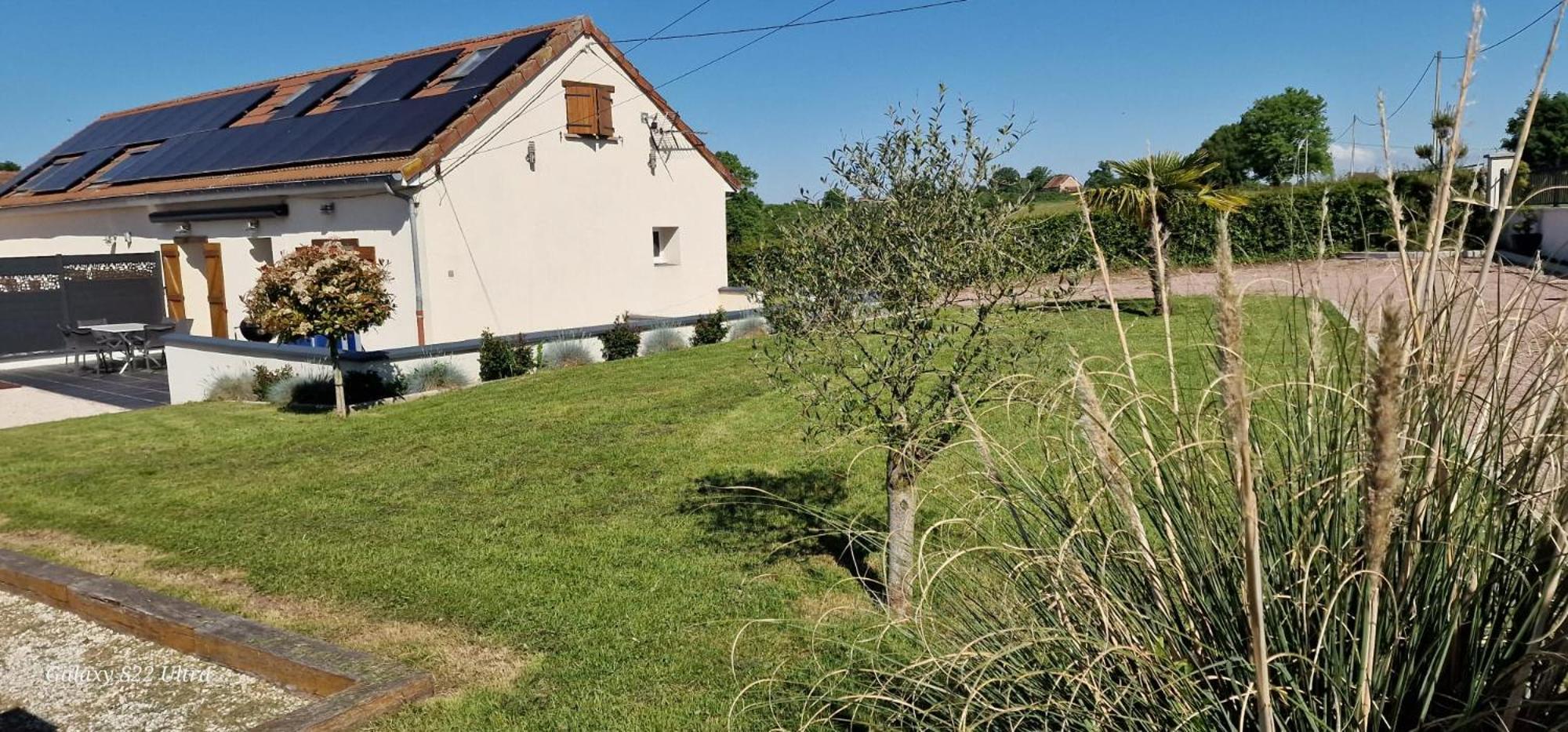Gite De La Combe Ganat 3 Etoiles Sanvignes-les-Mines Exteriör bild